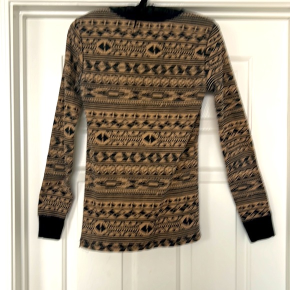 Active Basic Black & Tribal Print Thermal Top, 55% Cotton, Size M - Picture 5 of 7